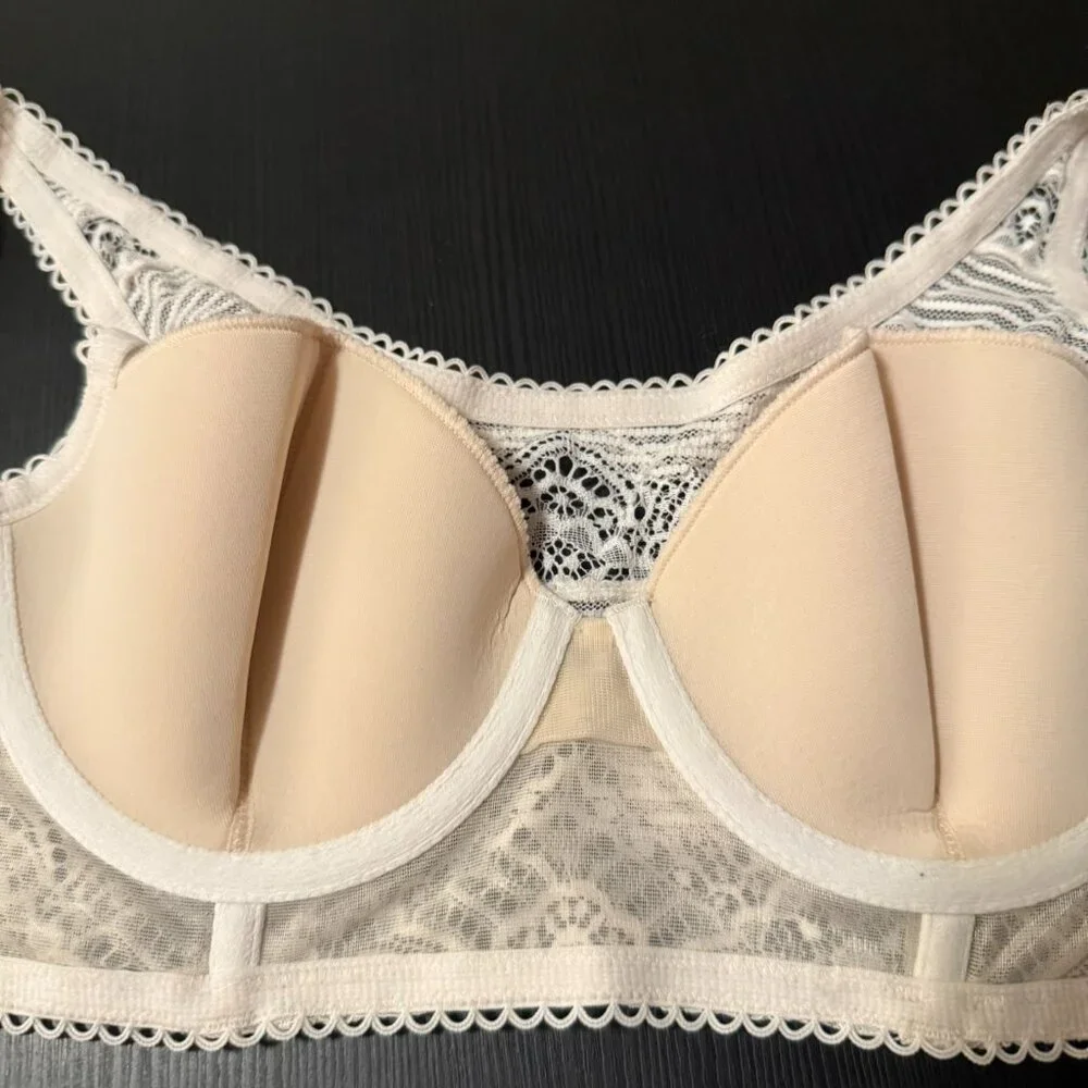 NWT Victoria's Secret Women's White and Tan Bralette Size: 32D - Picture 10 of 11